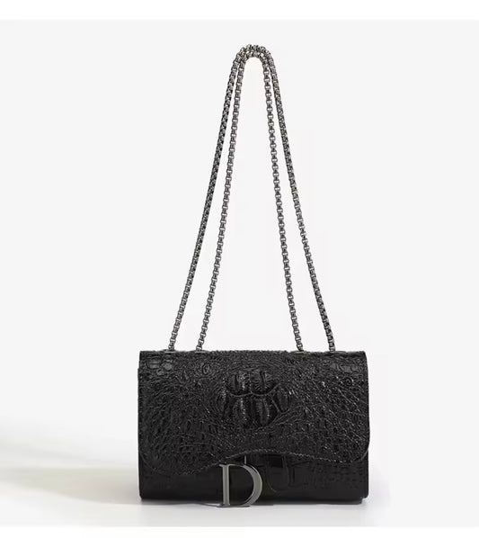 Scaled shoulder bag - black